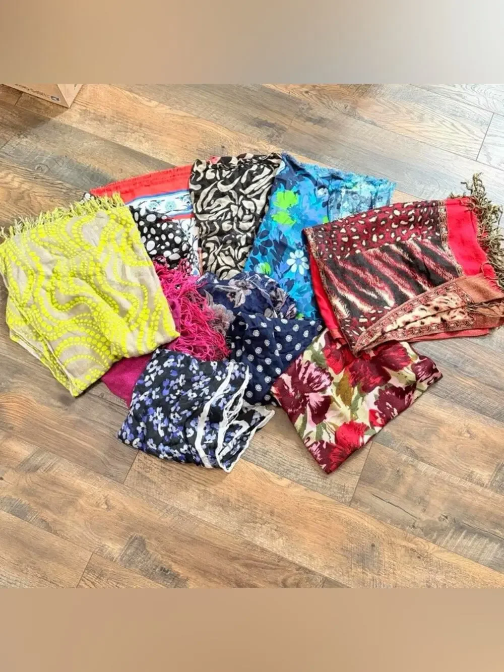 Wraps poncho scarf bundle lot bohemian gypsy indie rock 11 scarves